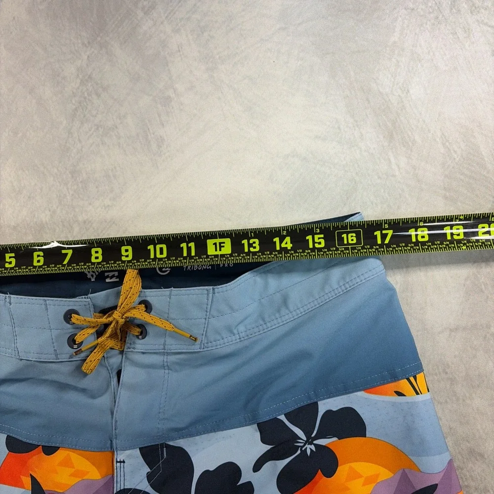 Billabong Tribong Pro Board Shorts Mens 32 Blue Tropical Floral Recycler